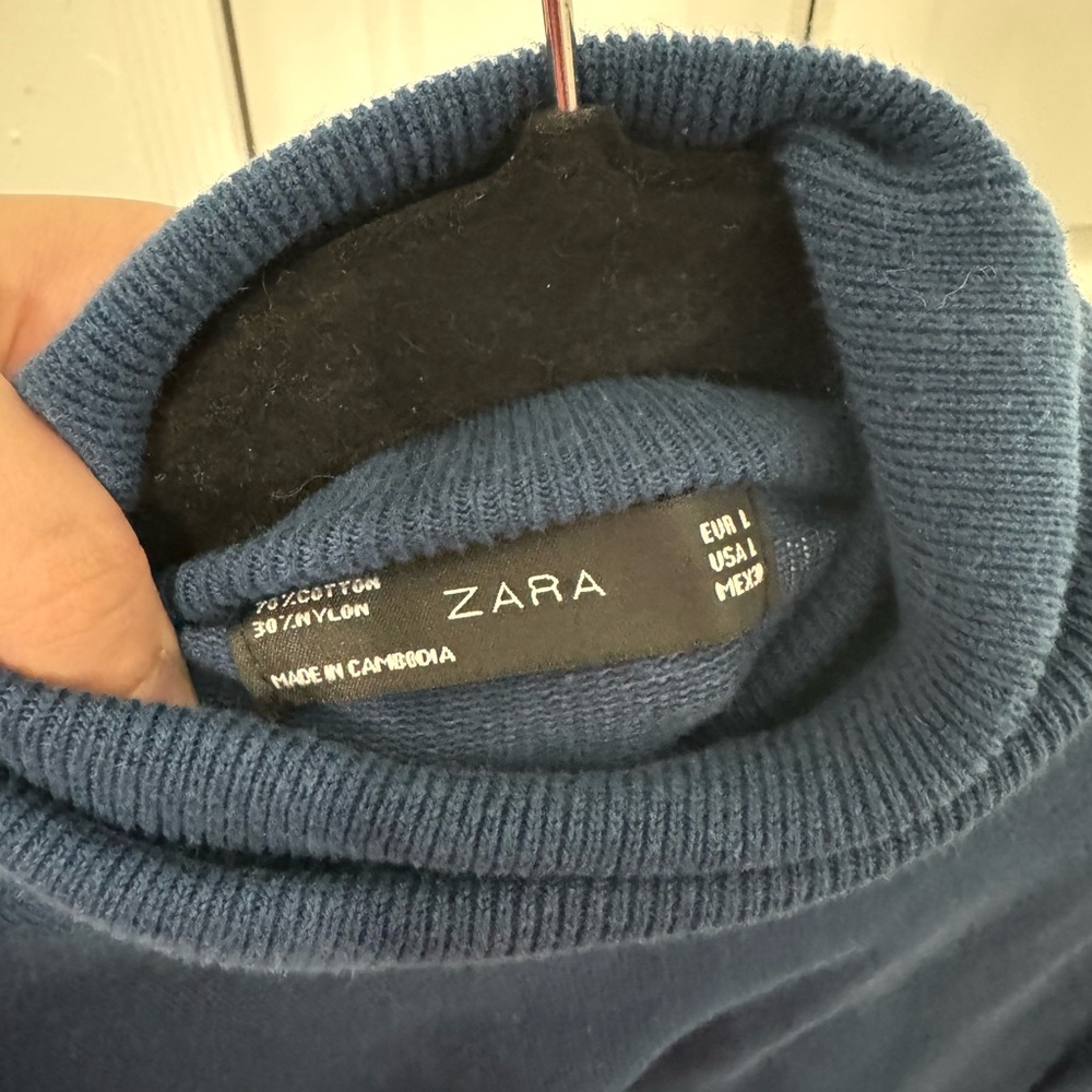 ZARA turtleneck sweater top - Picture 3 of 3